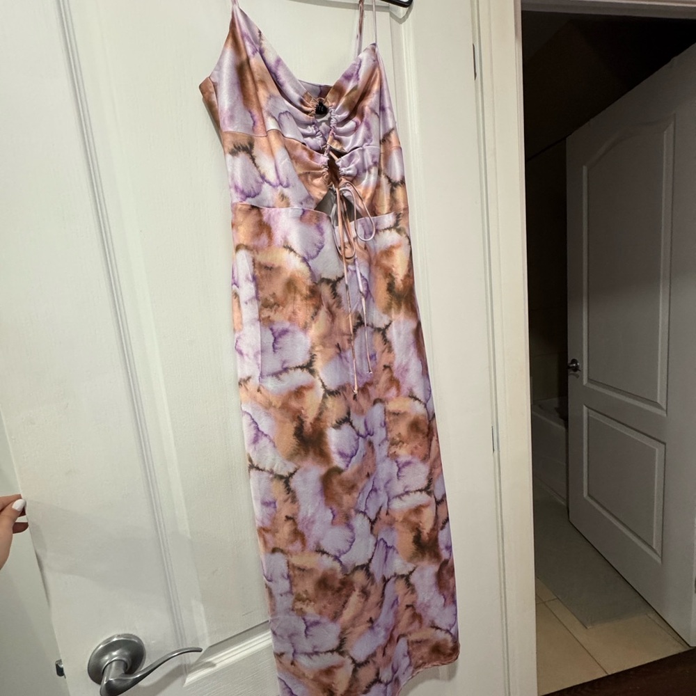 Elegant Tie-Dye Maxi Dress